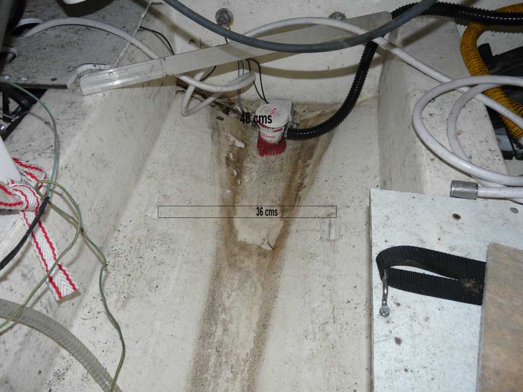 Les forums: faire trou dans plancher pour évacuer eau (1/1)